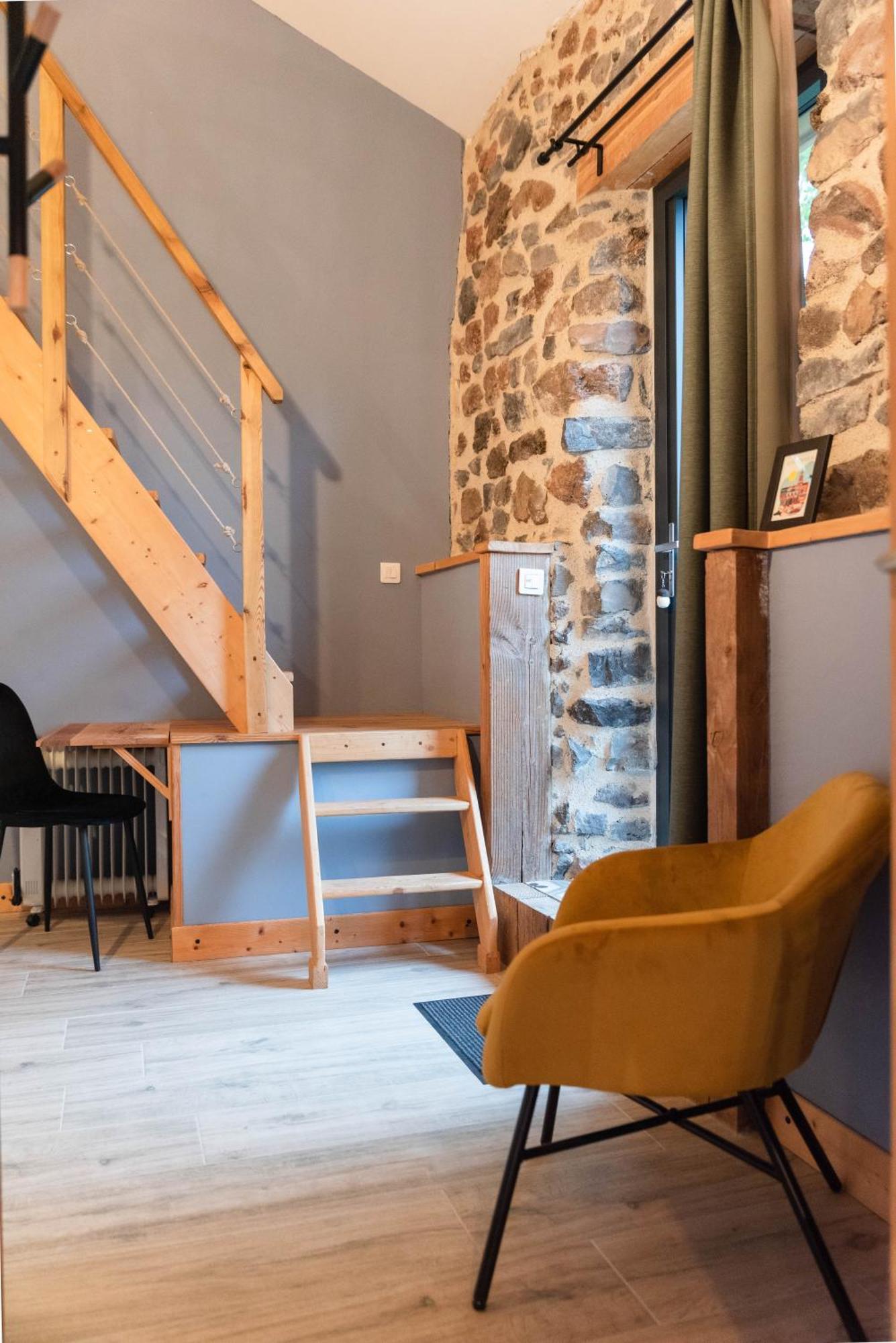 Les Balcons De La Terrasse Bed & Breakfast Arsac-en-Velay Ngoại thất bức ảnh
